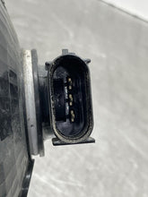 Load image into Gallery viewer, Tail Lamp Light Chevrolet Corvette 2007 - NW603168