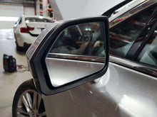 Load image into Gallery viewer, Side View Door Mirror Lincoln MKZ 2013 - NW605111