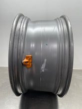 Load image into Gallery viewer, Wheel Rim BMW 650I 2012 - NW605332