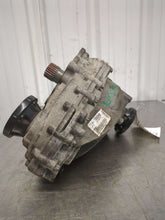 Load image into Gallery viewer, TRANSFER CASE ML320 ML350 ML550 E320 E350 GL450 06 07 08 09 - 12 - NW605536