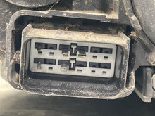 Load image into Gallery viewer, HEADLIGHT LAMP ASSEMBLY Volvo C70 V70 XC70 06 07 08 09 10 Left - NW605727