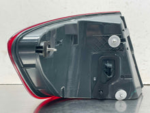 Load image into Gallery viewer, OUTER TAIL LIGHT LAMP 528i 535i 550i Active 5 M5 11 12 13 Right - NW606609