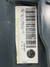 Load image into Gallery viewer, OUTER TAIL LIGHT LAMP 528i 535i 550i Active 5 M5 11 12 13 Right - NW606609