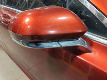 Load image into Gallery viewer, Side View Door Mirror Lincoln MKZ 2014 - NW606535