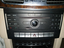 Load image into Gallery viewer, RADIO E250 Van CLS400 CLS550 E300 E350 E400 E550 E63 15 16 - NW607098