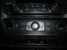 Load image into Gallery viewer, Temperature Controls SILVERADO 1500 PICKUP 2018 - NW609432
