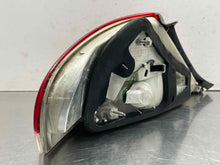 Load image into Gallery viewer, OUTER TAIL LIGHT LAMP 645ci 650i M6 04 05 06 07 08 09 10 Right - NW609526