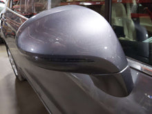 Load image into Gallery viewer, SIDE VIEW DOOR MIRROR 2017 17 2018 18 Right - NW609773
