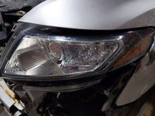 Load image into Gallery viewer, Headlight Lamp Assembly Lincoln MKT 2014 - NW609682