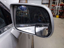 Load image into Gallery viewer, Side View Door Mirror Lincoln MKT 2014 - NW610037