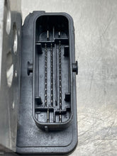 Load image into Gallery viewer, ABS Pump Mercedes-Benz SL55 2015 - NW608588