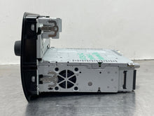 Load image into Gallery viewer, Radio PROMASTER 2500 VAN 2018 - NW610245