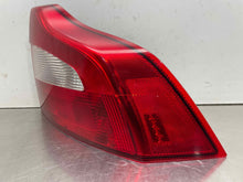 Load image into Gallery viewer, TAIL LIGHT LAMP ASSEMBLY Volvo S80 07 08 09 10 11 12 13 Right - NW610330