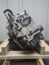 Load image into Gallery viewer, Transmission Lincoln MKZ 2020 - NW610933