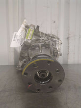Load image into Gallery viewer, TRANSFER CASE Kia Telluride 20 21 22 23 24 - NW611793