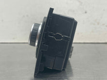 Load image into Gallery viewer, FRONT TEMPERATURE CONTROLS 128i 135i 323i 328i 335i M1 M3 X1 10-15 - NW612124