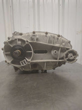 Load image into Gallery viewer, TRANSFER CASE Audi Q7 2011 11 2012 12 2013 13 2014 14 2015 15 - NW612336