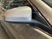 Load image into Gallery viewer, SIDE VIEW DOOR MIRROR Toyota Camry 2015 15 2016 16 2017 17 Right - NW613153