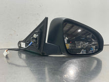 Load image into Gallery viewer, SIDE VIEW DOOR MIRROR Toyota Camry 2015 15 2016 16 2017 17 Right - NW613153
