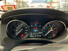Load image into Gallery viewer, Speedometer Cluster F-PACE 2017 - NW612909
