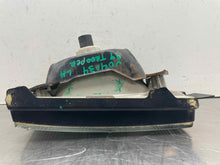 Load image into Gallery viewer, Headlight Lamp Assembly ISUZU TROOPER 1999 - NW613469