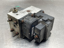 Load image into Gallery viewer, ABS PUMP Trooper SLX Vehicross 98 99 00 01 02 - NW613231