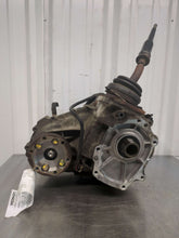 Load image into Gallery viewer, TRANSFER CASE Trooper SLX 1998 98 99 00 01 02 Auto - NW613399