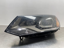 Load image into Gallery viewer, Headlight Lamp Assembly Volkswagen Touareg 2013 - NW613369