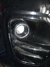 Load image into Gallery viewer, FOG LAMP LIGHT Kia Sportage 2017 17 2018 18 2019 19 Right - NW613450