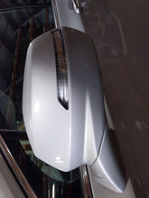 Load image into Gallery viewer, Side View Door Mirror 2020 - NW615987