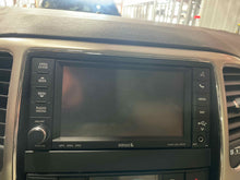 Load image into Gallery viewer, Radio GRAND CHEROKEE 2012 - NW615175