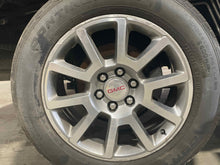 Load image into Gallery viewer, Wheel Rim GMC Yukon 2015 - NW615941