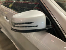 Load image into Gallery viewer, SIDE VIEW DOOR MIRROR E300 E350 E400 E550 E63 10 11 12 13 Right - NW617455