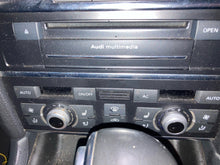 Load image into Gallery viewer, FRONT TEMPERATURE CONTROLS Audi Q7 2012 12 - NW617666