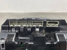 Load image into Gallery viewer, FRONT TEMPERATURE CONTROLS Audi Q7 2012 12 - NW617666