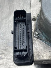 Load image into Gallery viewer, ABS ANTI-LOCK BRAKE PUMP Audi A5 Allroad S5 2017 17 2018 18 - NW618803