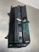 Load image into Gallery viewer, SPEEDOMETER CLUSTER Jaguar Vanden Pl XJ XJL 2014 14 2015 15 - NW618877