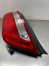 Load image into Gallery viewer, TAIL LIGHT LAMP ASSEMBLY Vanden Pl XJ XJL XJR 2010-2014 Left - NW618784