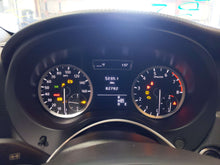Load image into Gallery viewer, Speedometer Cluster INFINITI QX30 2017 - NW618178