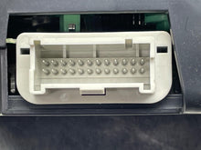 Load image into Gallery viewer, Speedometer Cluster Cadillac Eldorado 2000 - NW618611