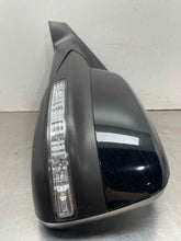 Load image into Gallery viewer, Side View Door Mirror Ford Explorer 2018 - NW620333