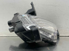 Load image into Gallery viewer, Park Lamp Light G70 2019 - NW619403