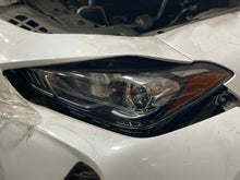 Load image into Gallery viewer, Headlight Lamp Assembly G70 2019 - NW619624