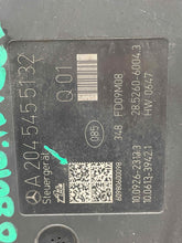 Load image into Gallery viewer, ABS PUMP C230 C300 C350 C250 2009 09 2010 10 - NW620818