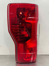 Load image into Gallery viewer, Tail Lamp Light FORD F350SD PICKUP 2022 - NW621597