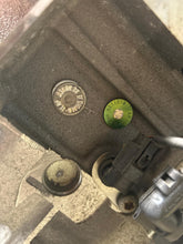 Load image into Gallery viewer, ENGINE MOTOR ML320 ML350 ML450 ML550 ML63 R350 2010 10 2011 11 - NW621042