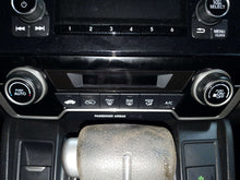 Load image into Gallery viewer, Temperature Controls Honda CR-V 2019 - NW621692