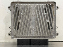 Load image into Gallery viewer, ECU ECM COMPUTER Mercedes GL550 E550 SL550 2007 07 2008 08 09 10 11 12 - NW622073