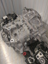 Load image into Gallery viewer, Transmission VOLVO XC60 2023 - NW622276