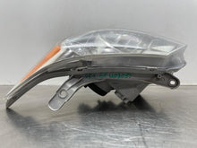 Load image into Gallery viewer, HEADLIGHT LAMP ASSEMBLY Pontiac Vibe 05 06 07 08 Left - NW622847
